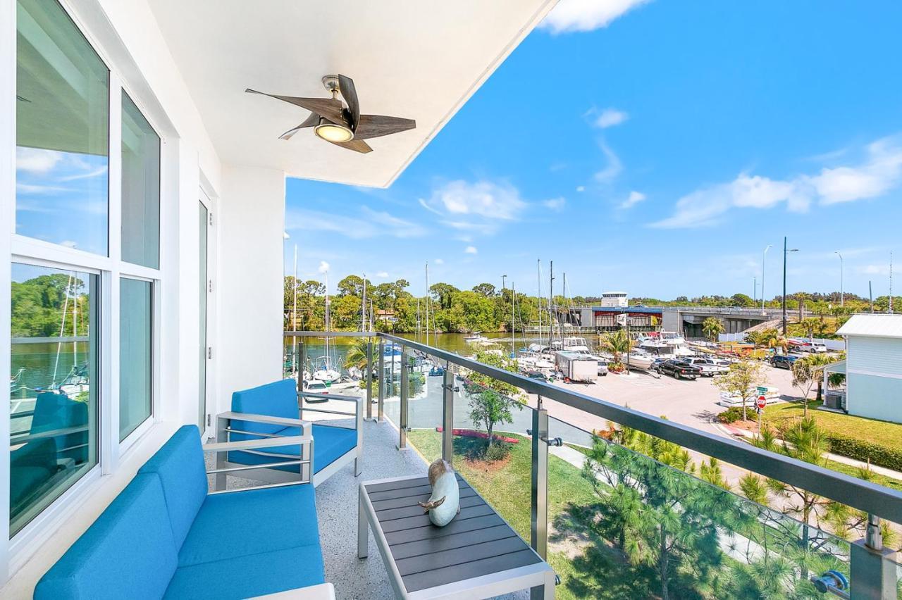 Cape Crossing Resort & Marina Merritt Island Екстериор снимка